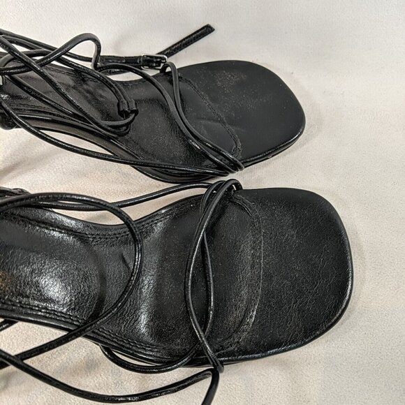 NA-KD Nothing But Style Round Toe Strappy Heel 7.5 US 38 Black Faux Leather 3" - Picture 5 of 10